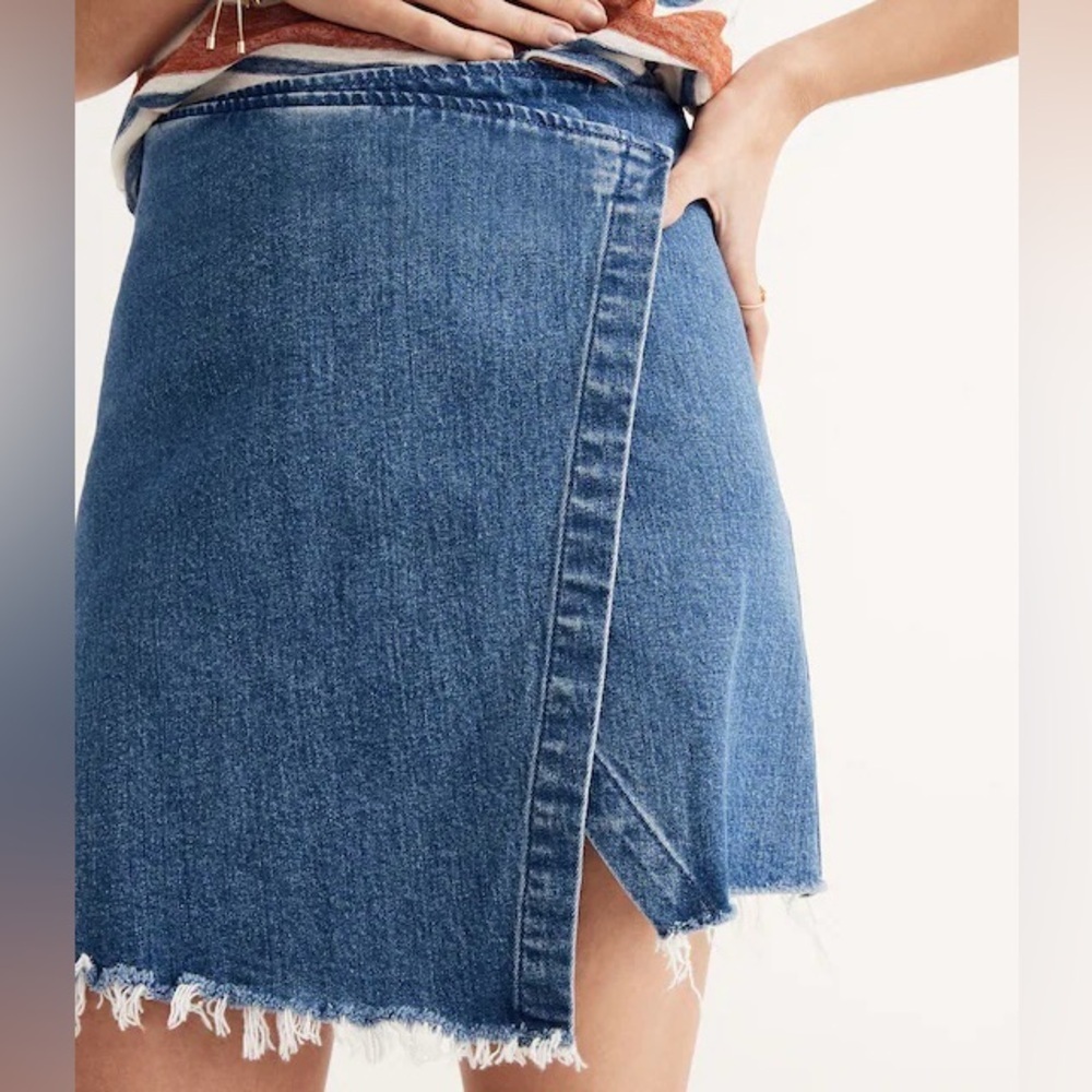 Madewell Denim Faux Wrap Raw Hem Mini Skirt Size 0 - Picture 3 of 6